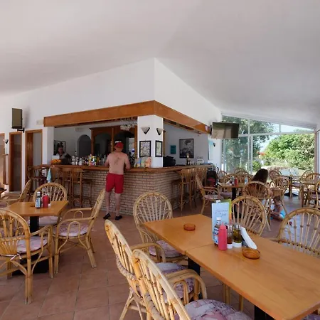Theodosia Apartament *